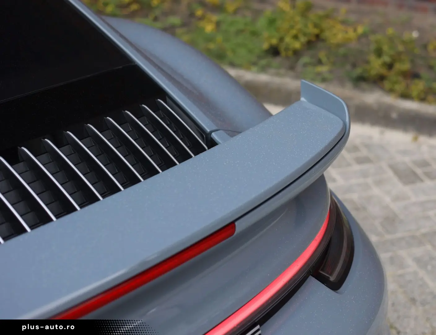 PORSCHE 992 Turbo   Aero Kit - Heritage interior