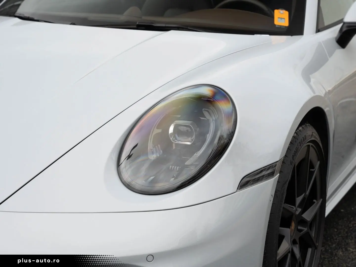 PORSCHE 992 992-2 911 Carrera Cabrio BOSE Surround View