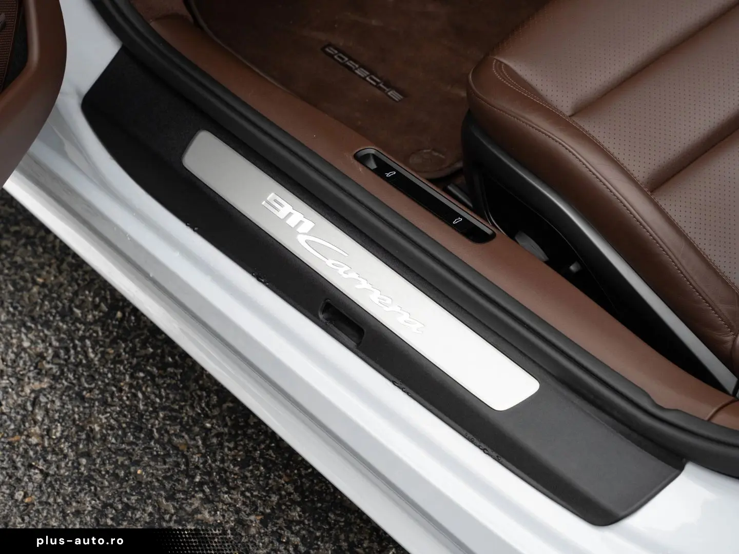 PORSCHE 992 992-2 911 Carrera Cabrio BOSE Surround View