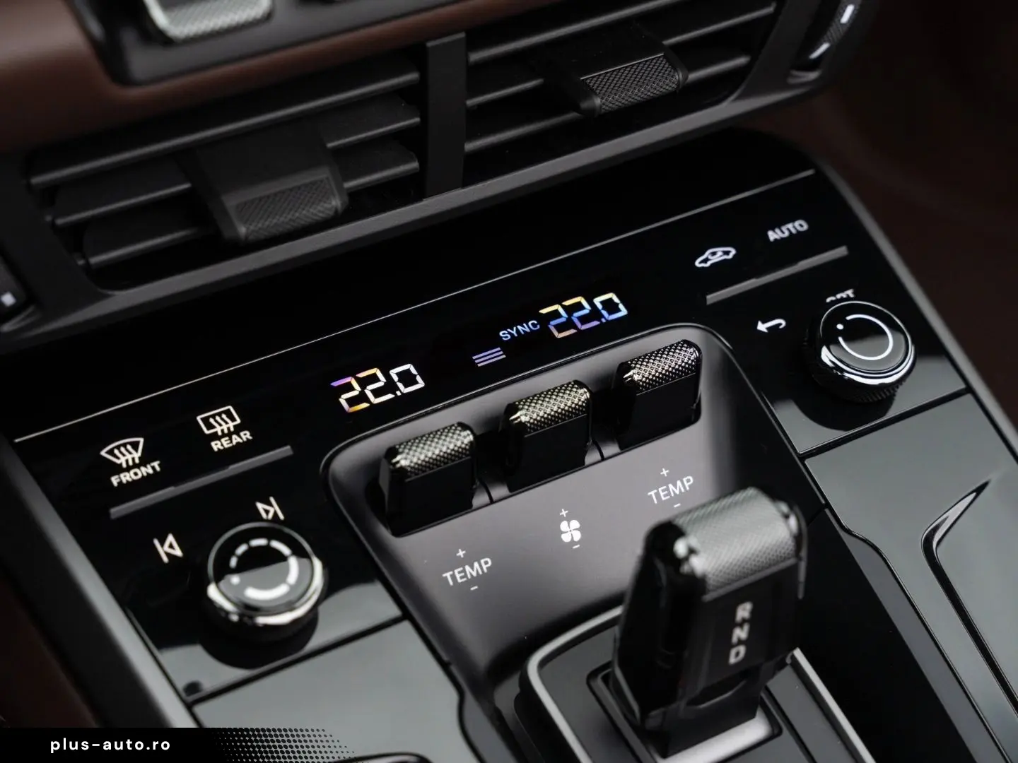 PORSCHE 992 992-2 911 Carrera Cabrio BOSE Surround View