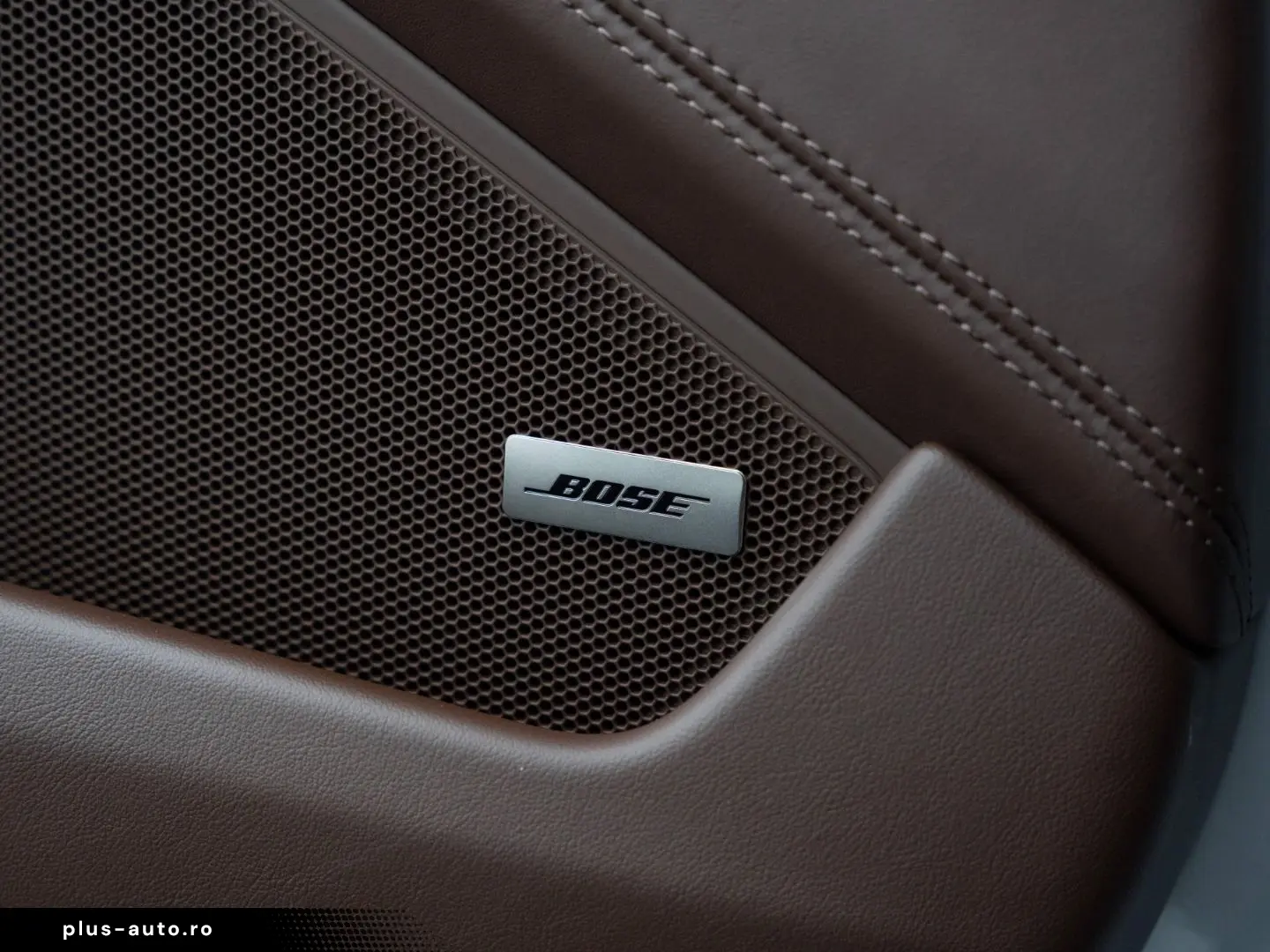 PORSCHE 992 992-2 911 Carrera Cabrio BOSE Surround View