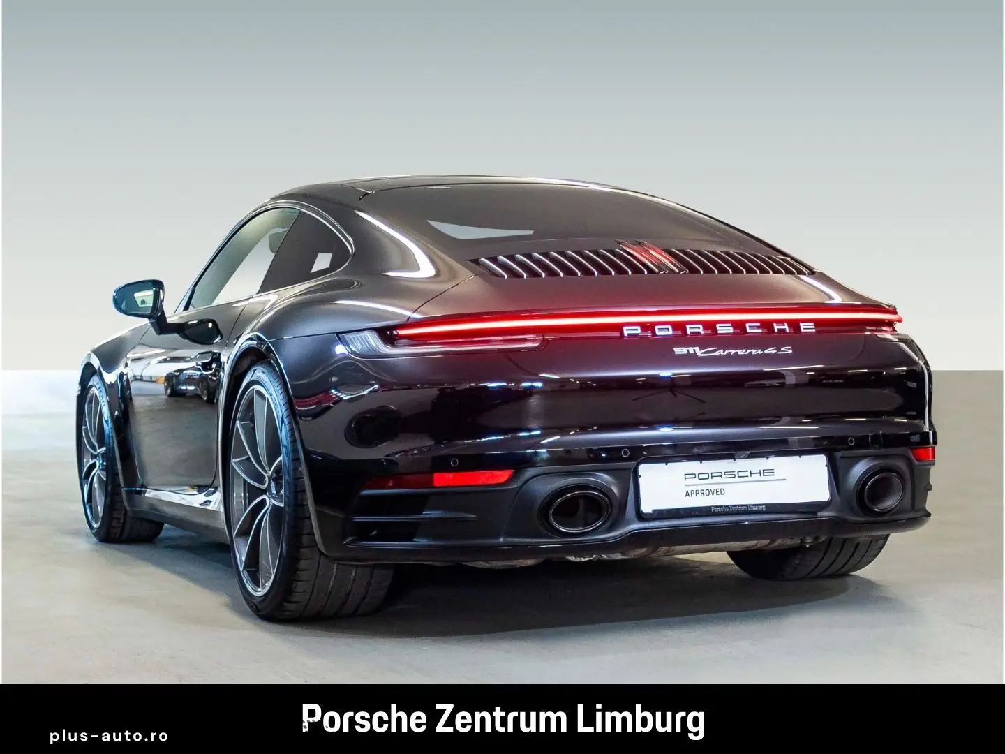 PORSCHE 992 911 Carrera 4S Sportabgas BOSE Rückfahrkamer