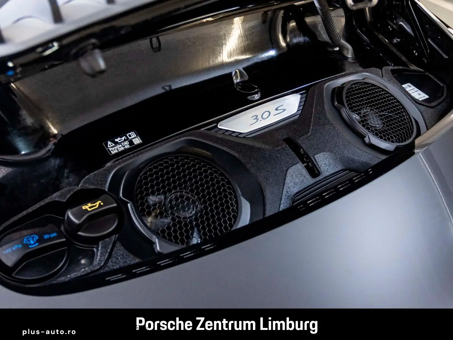 PORSCHE 992 911 Carrera 4S Sportabgas BOSE Rückfahrkamer