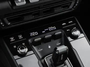 PORSCHE 992 Carrera GTS Cabriolet Sport Chrono BOSE