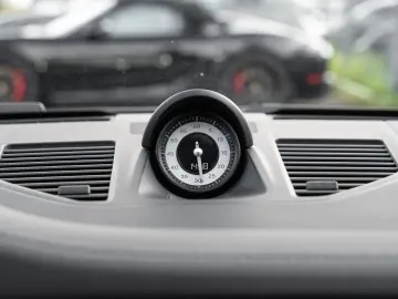 PORSCHE 992 Carrera GTS Cabriolet Sport Chrono BOSE