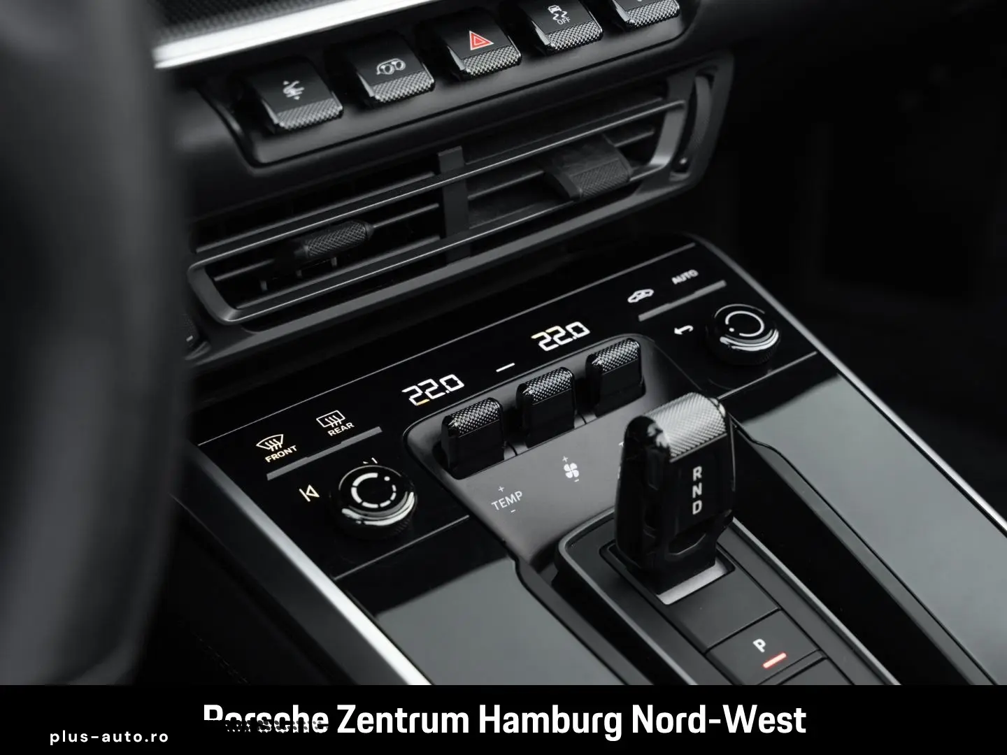 PORSCHE 992 (911) Turbo Cabriolet Sportabgas PDLS