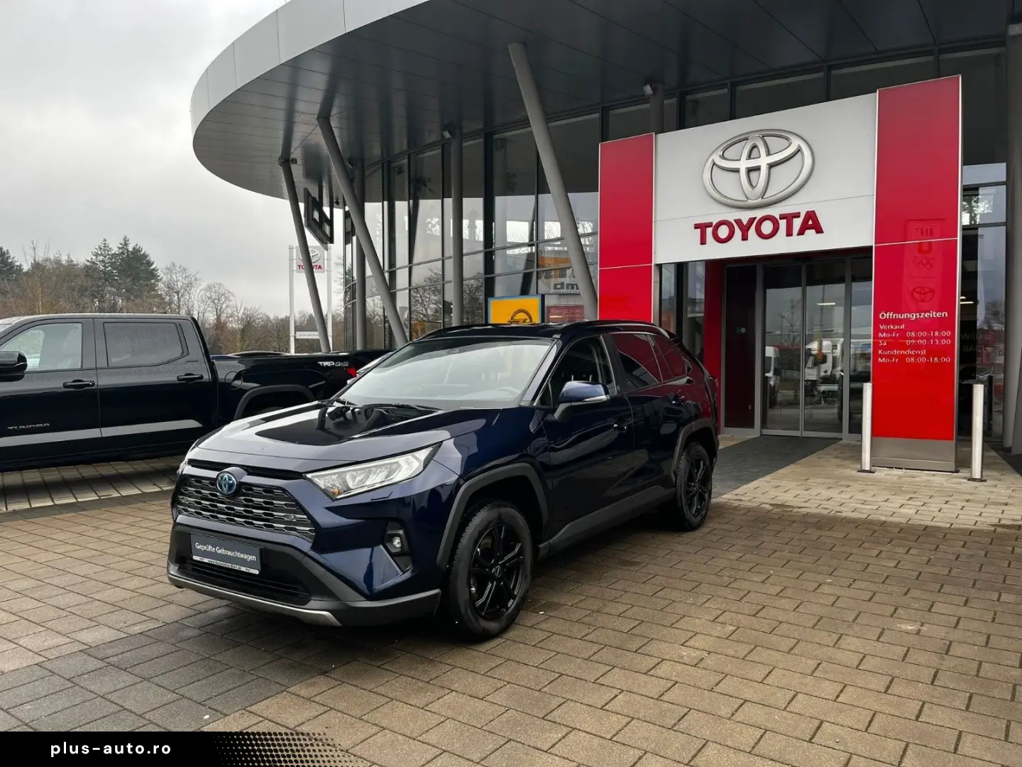 TOYOTA RAV 4 Hybrid 4x4 Team Deutschland  TECHNIK-PAKET