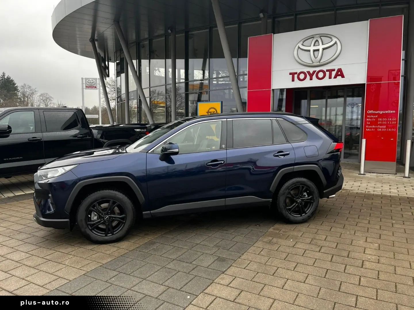 TOYOTA RAV 4 Hybrid 4x4 Team Deutschland  TECHNIK-PAKET