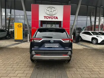 TOYOTA RAV 4 Hybrid 4x4 Team Deutschland  TECHNIK-PAKET