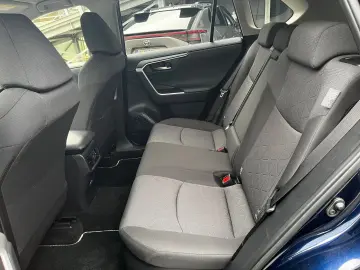 TOYOTA RAV 4 Hybrid 4x4 Team Deutschland  TECHNIK-PAKET