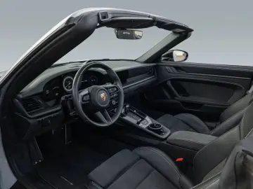 PORSCHE 992 911 Carrera GTS Cabriolet PDCC LED-Matrix