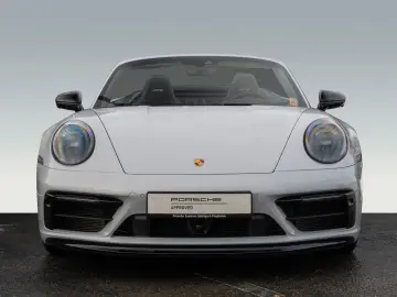 PORSCHE 992 911 Carrera GTS Cabriolet PDCC LED-Matrix