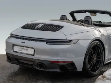 PORSCHE 992 911 Carrera GTS Cabriolet PDCC LED-Matrix