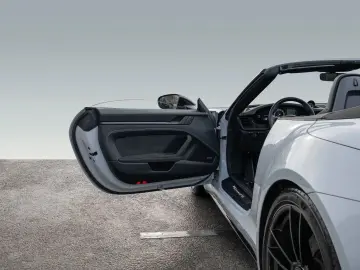 PORSCHE 992 911 Carrera GTS Cabriolet PDCC LED-Matrix