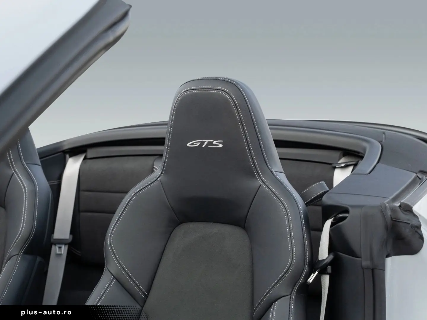 PORSCHE 992 911 Carrera GTS Cabriolet PDCC LED-Matrix