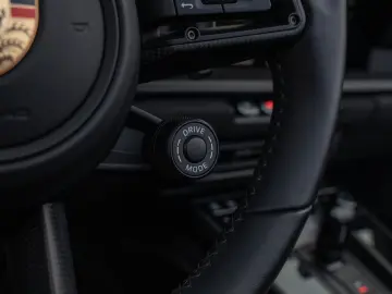 PORSCHE 992 911 Carrera GTS Cabriolet PDCC LED-Matrix