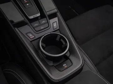 PORSCHE 992 911 Carrera GTS Cabriolet PDCC LED-Matrix