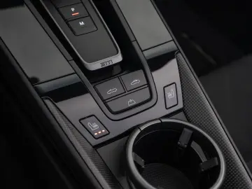 PORSCHE 992 911 Carrera GTS Cabriolet PDCC LED-Matrix