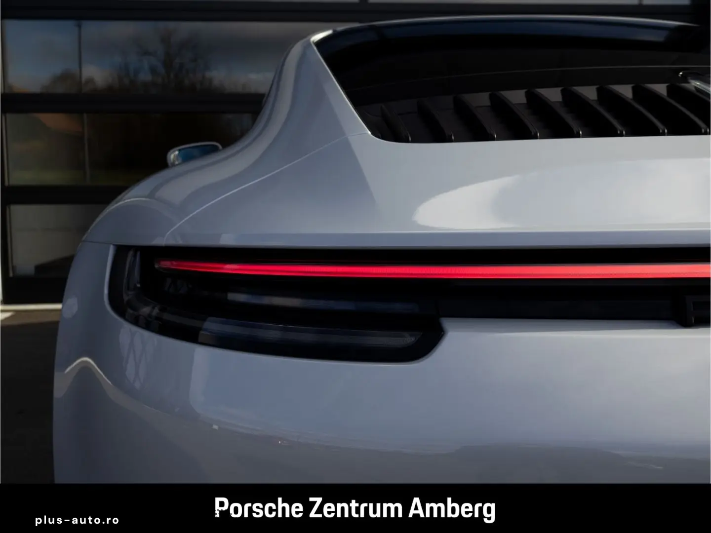 PORSCHE 992 911 Carrera 4 GTS Hinterachslenkung BOSE LED