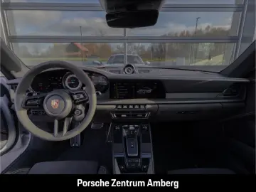 PORSCHE 992 911 Carrera 4 GTS Hinterachslenkung BOSE LED