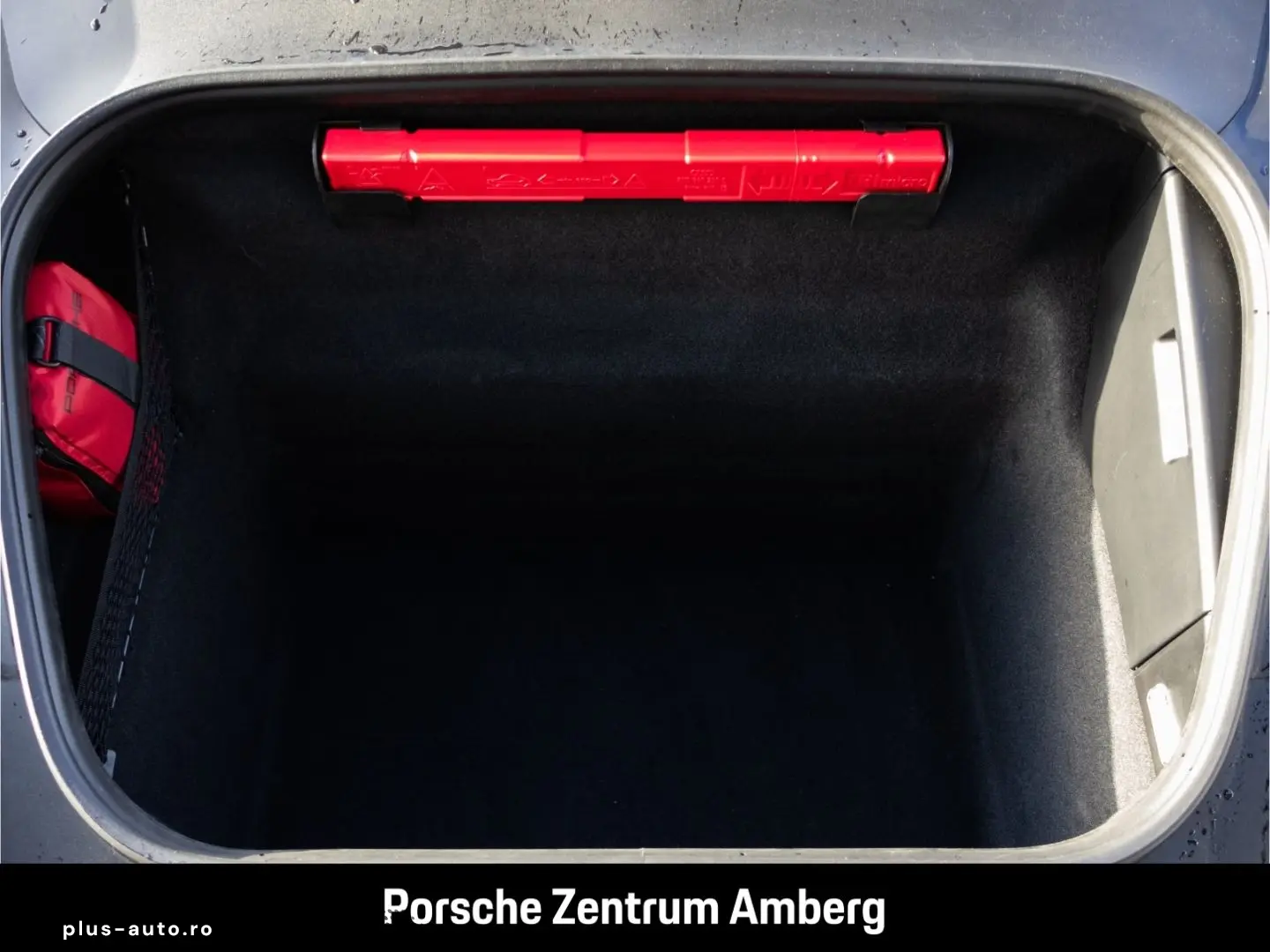 PORSCHE 992 911 Carrera 4 GTS Hinterachslenkung BOSE LED