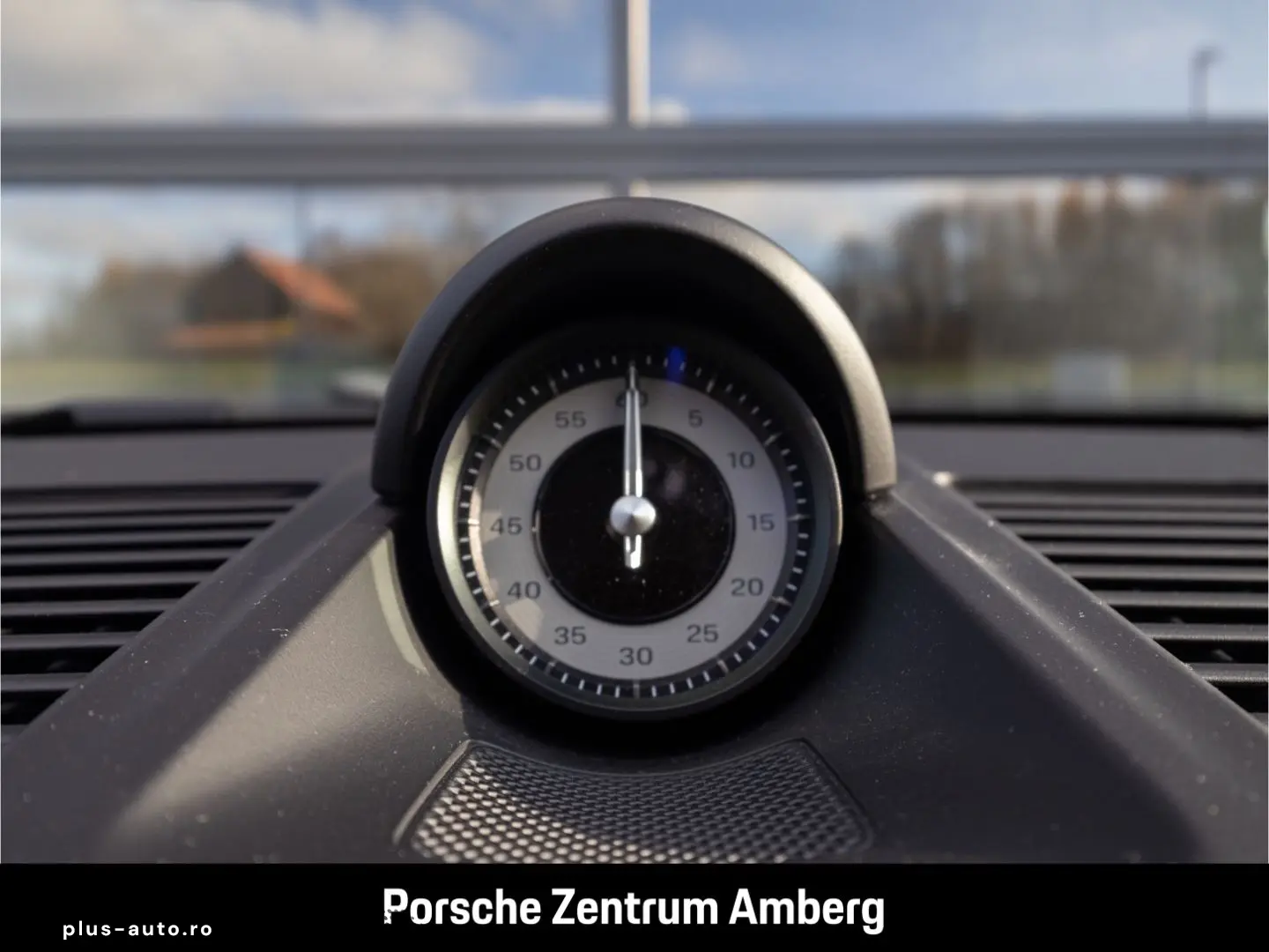 PORSCHE 992 911 Carrera 4 GTS Hinterachslenkung BOSE LED