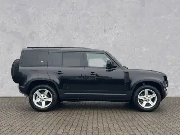 LAND ROVER Defender 110 D200 SE AWD ACC Luftfahrwerk