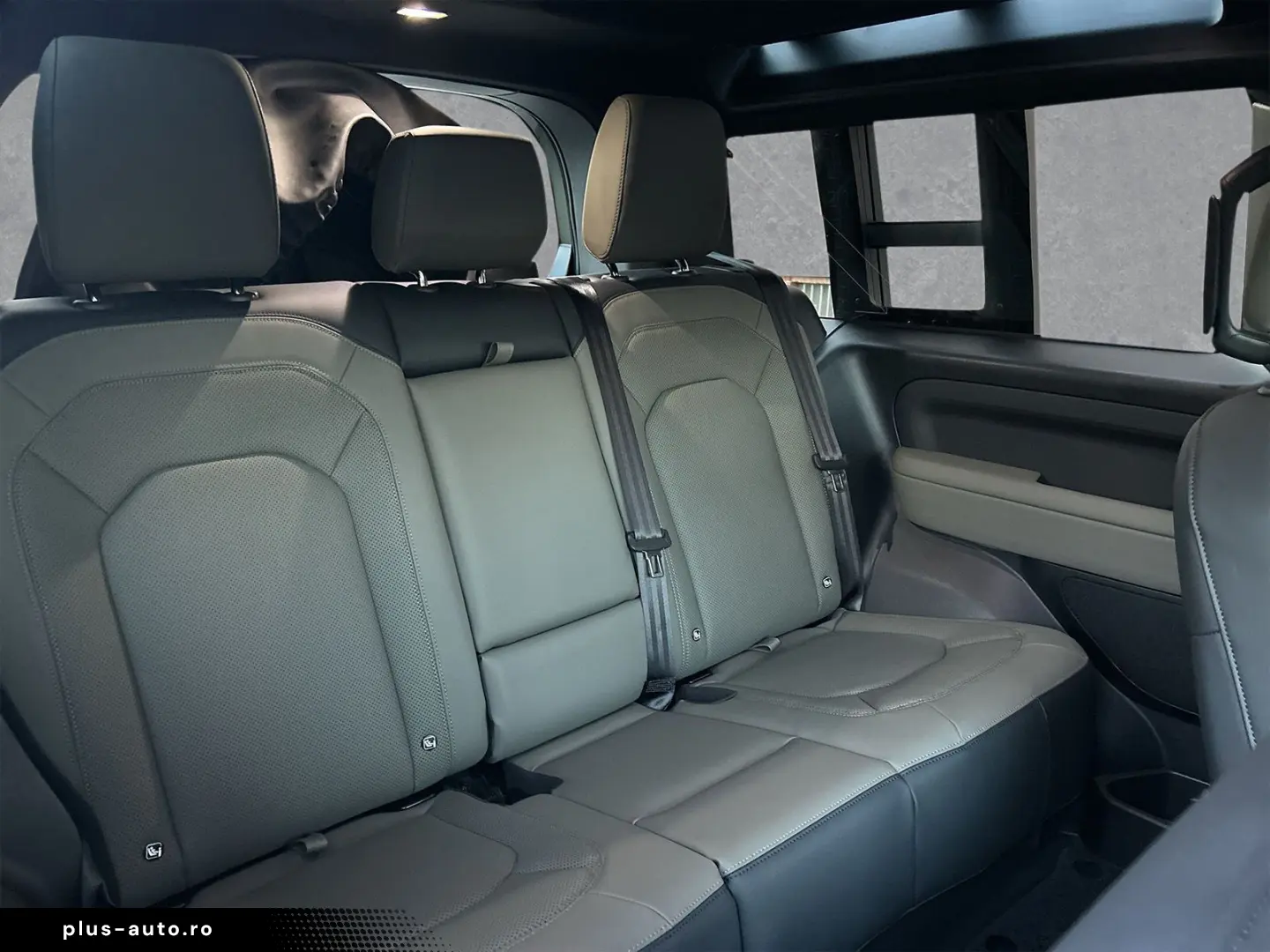 LAND ROVER Defender 90 S AWD D200   Luftfederung   Winter P