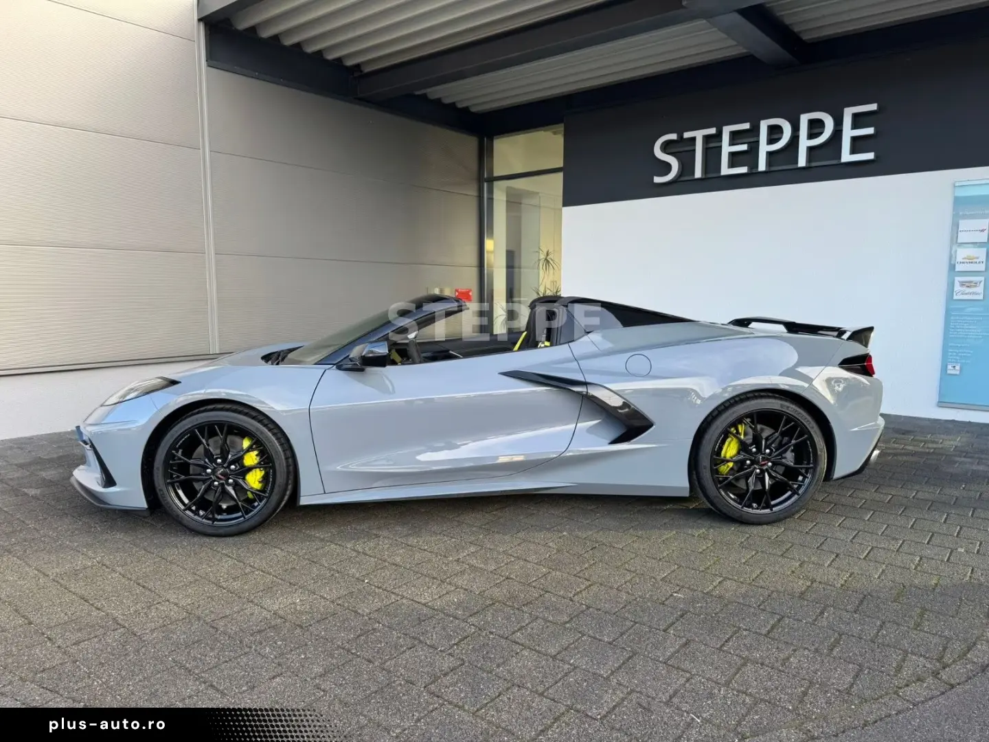 Corvette C8 Stingray Convertible 3LT European model