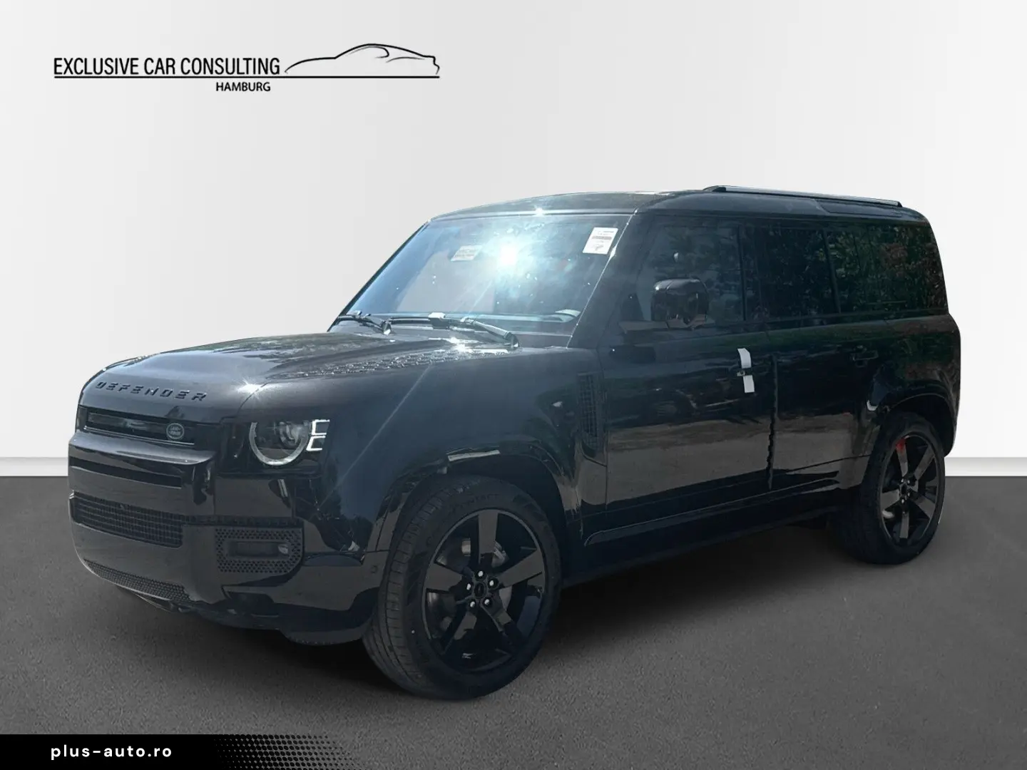 LAND ROVER Defender 110 P300e X-Dynamic HSE  6 Sitze