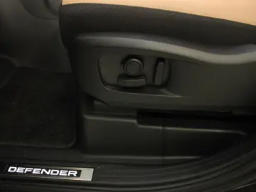 LAND ROVER Defender 110 5.0 P425 X Navigation LED HUD DAB