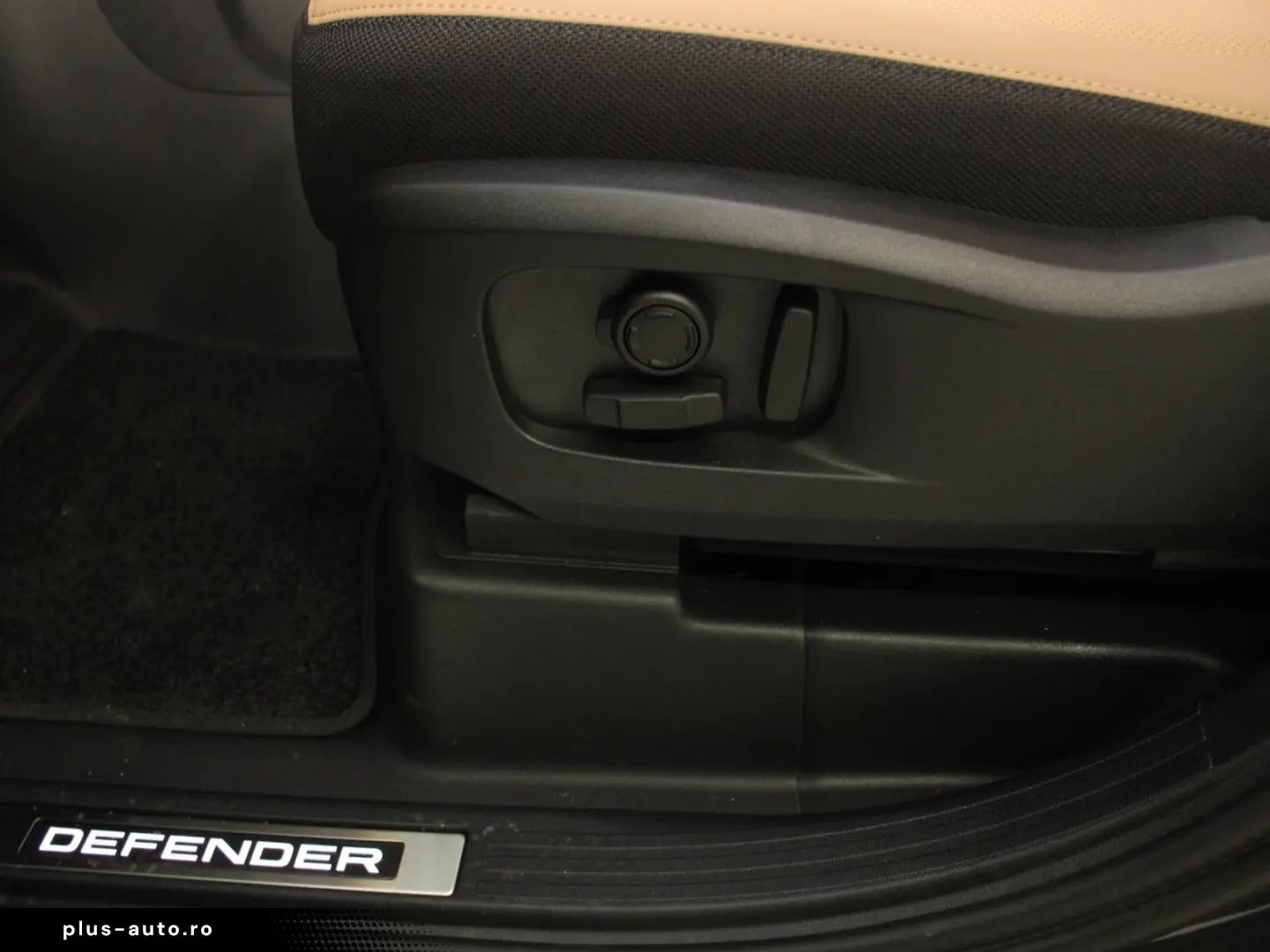 LAND ROVER Defender 110 5.0 P425 X Navigation LED HUD DAB