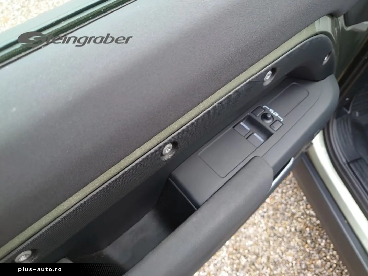 LAND ROVER Defender 90 HardTopD200 Standard  Standheizung