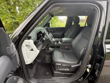 LAND ROVER LAND ROVER Defender 110 3.0D I6 S TOTAL BLACK AU