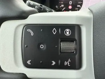 LAND ROVER LAND ROVER Defender 110 3.0D I6 S TOTAL BLACK AU