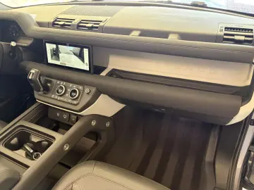 LAND ROVER Defender DEFENDER 90 S 3.0 D200  PANORAMA  APPLE