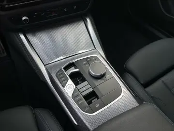 BMW M440i xDrive GC M Sport    360 Glasdach ACC H&K