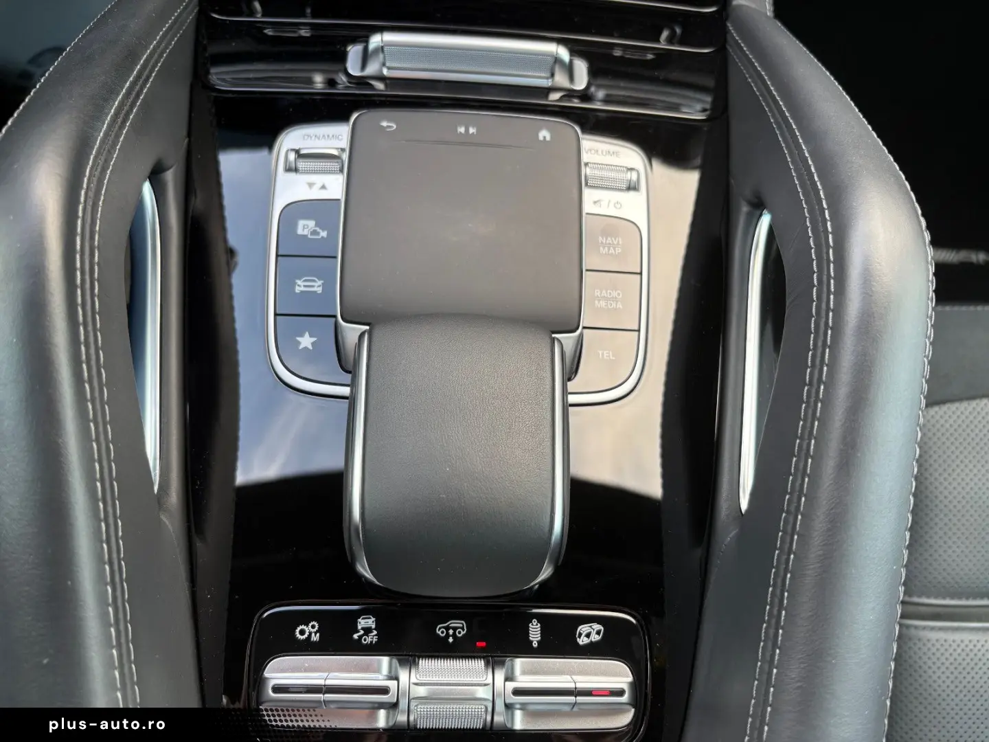 MERCEDES-BENZ GLE 53 AMG  Pano NightPck Burmester