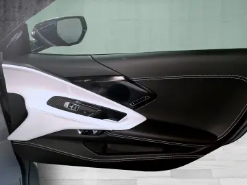 Corvette C8 Stingray 3LT   Convertible   Lift.   Carbon