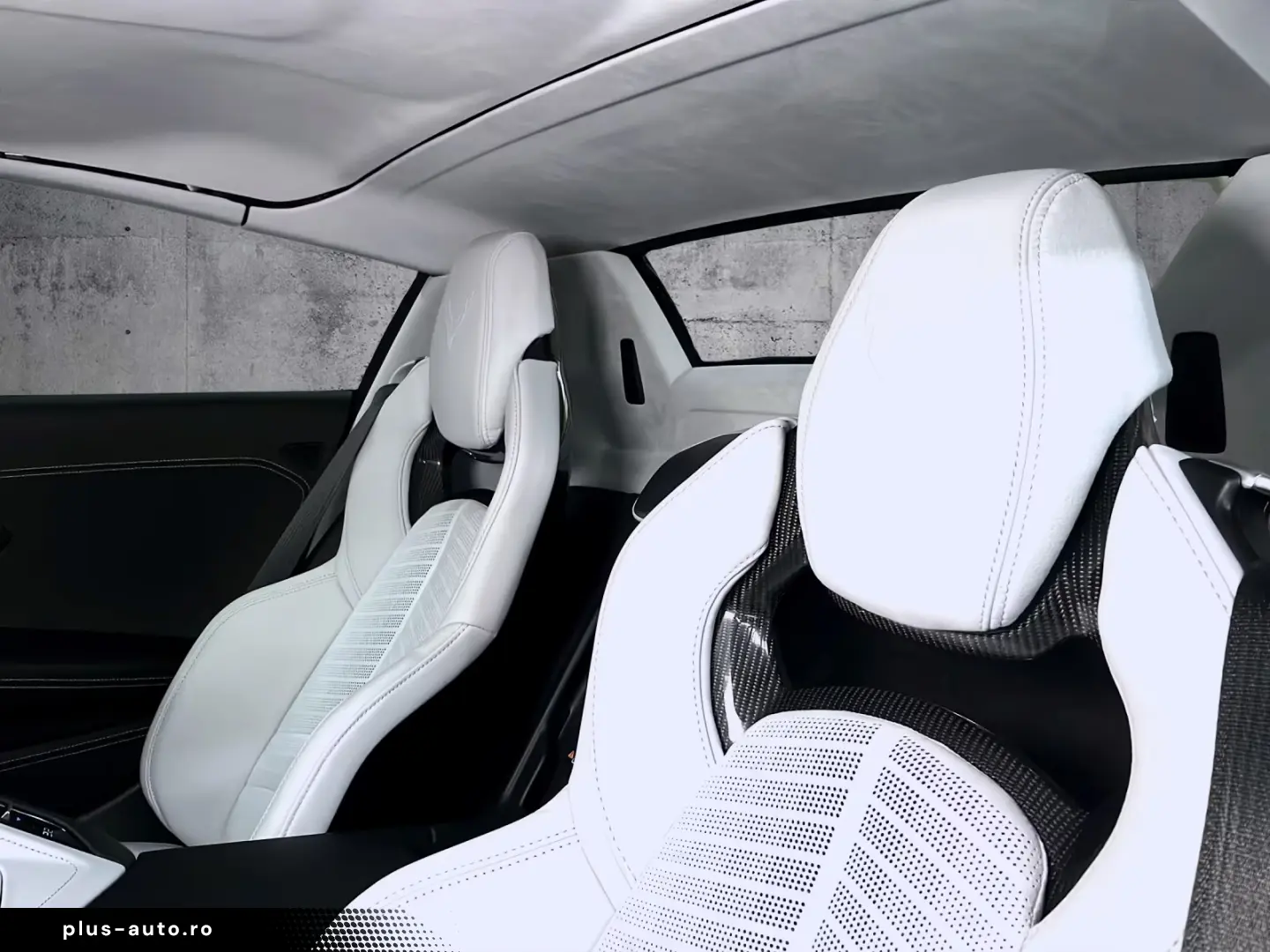 Corvette C8 Stingray 3LT   Convertible   Lift.   Carbon