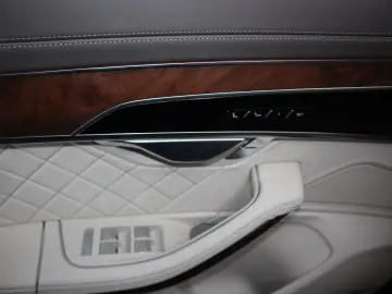 AUDI A8L 50 TDI lang exclusive  VOLLLEDER BEIGE  RUHE