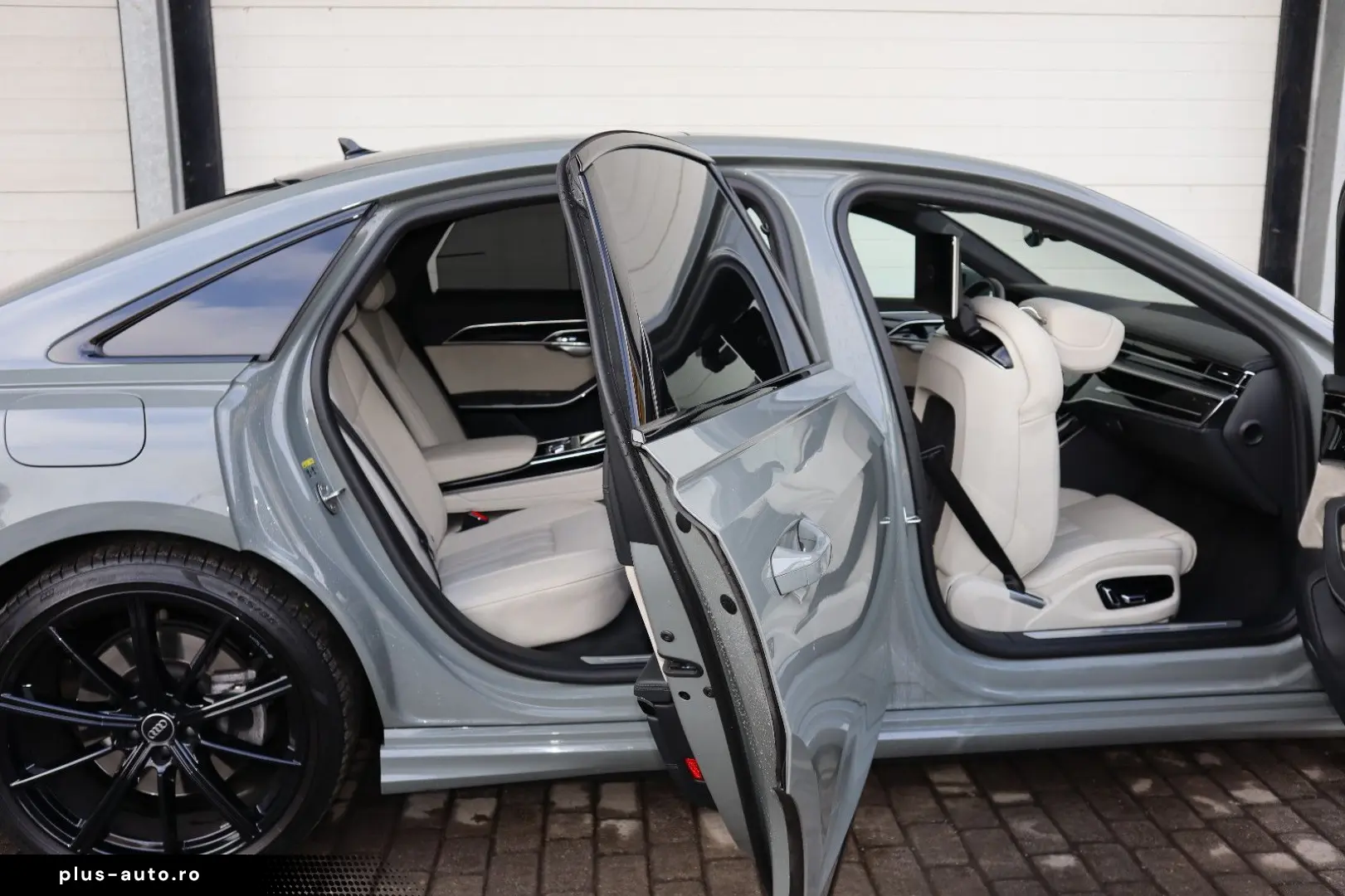 AUDI A8L 60 TFSIe lang exclusive  QUANTUM    UNIKAT