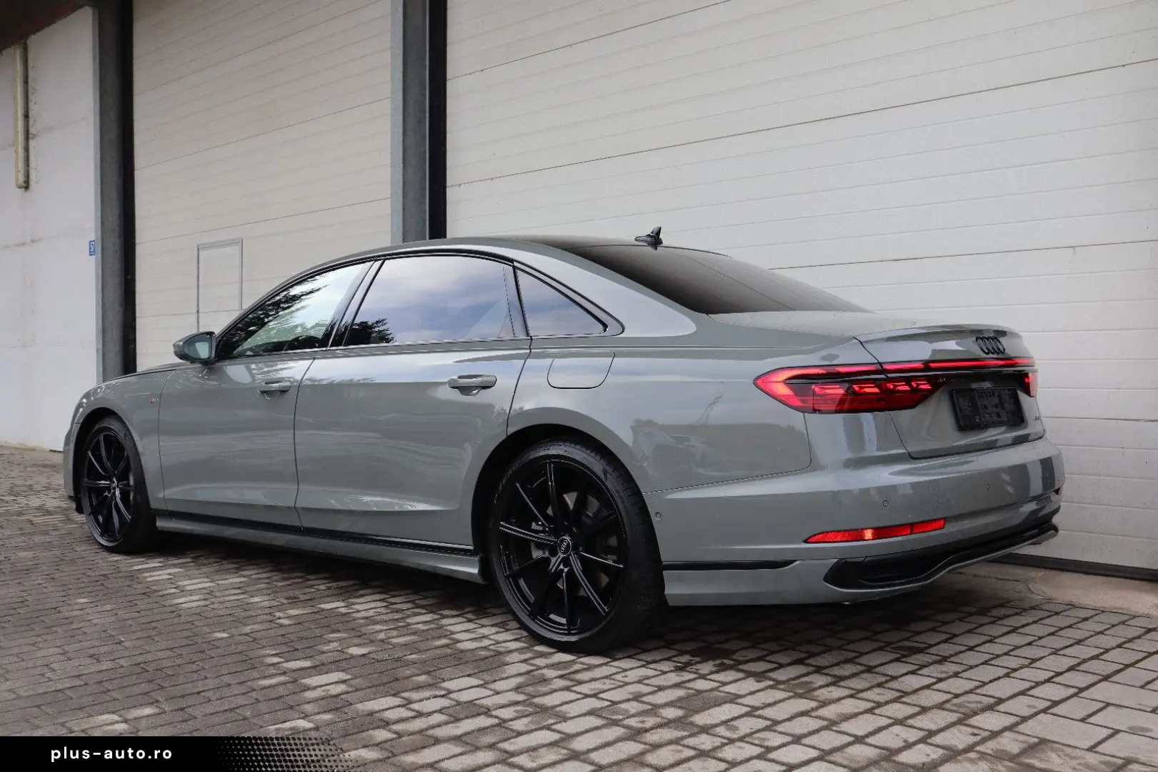 AUDI A8L 60 TFSIe lang exclusive  QUANTUM    UNIKAT