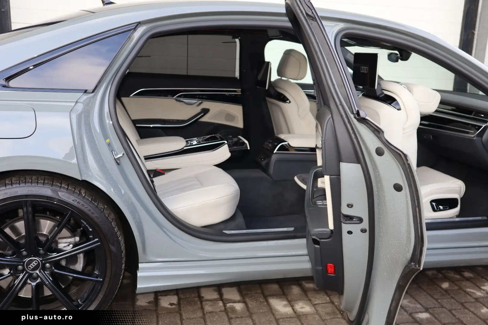 AUDI A8L 60 TFSIe lang exclusive  QUANTUM    UNIKAT