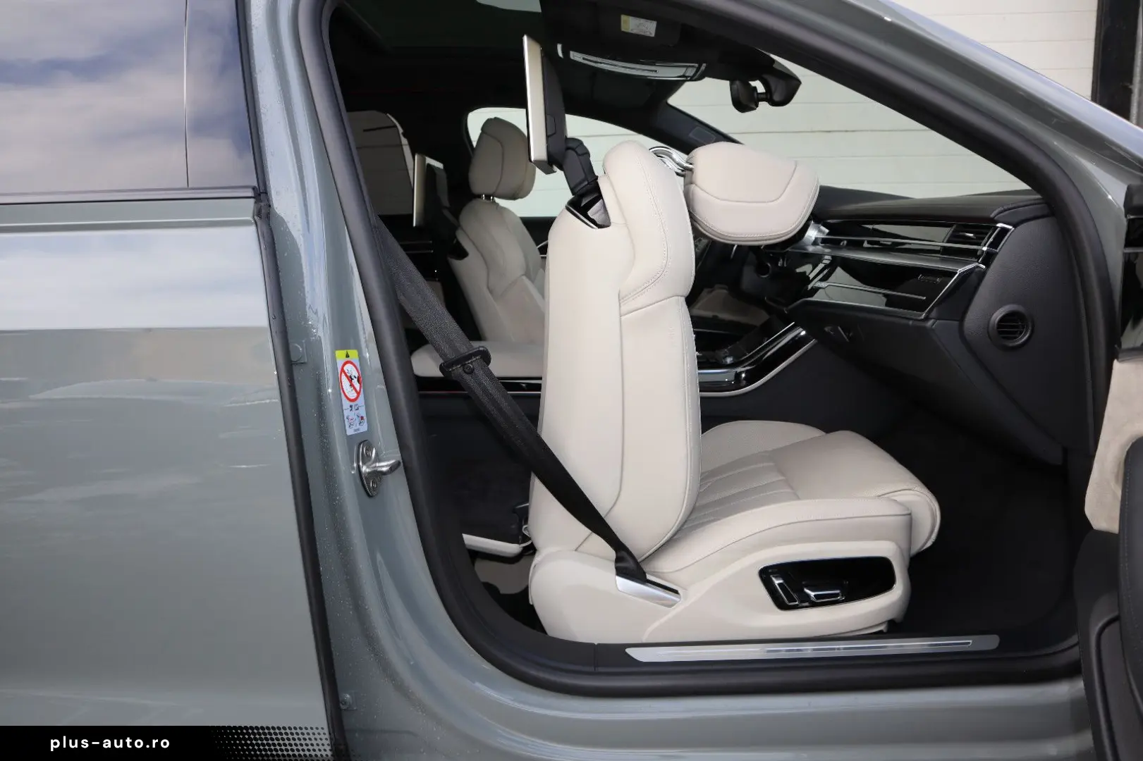 AUDI A8L 60 TFSIe lang exclusive  QUANTUM    UNIKAT