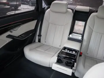 AUDI A8L 60 TFSIe lang exclusive  QUANTUM    UNIKAT