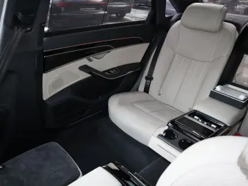 AUDI A8L 60 TFSIe lang exclusive  QUANTUM    UNIKAT