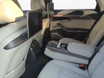 AUDI A8 60 4.0 TFSI quattro s-line Pano Matrix B&O