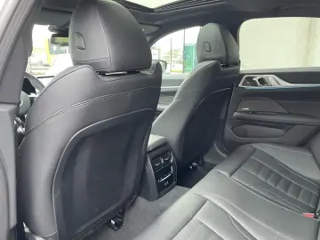 BMW M440i xDrive M Sport Pro    Glasdach DAProf