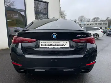 BMW M440i xDrive M Sport Pro    Glasdach DAProf